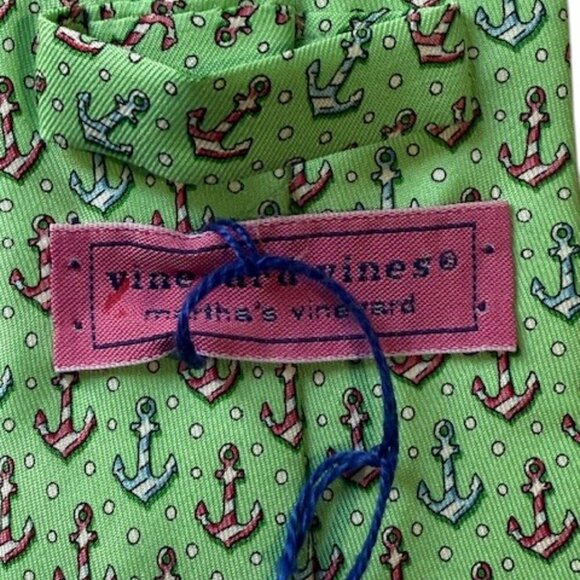 Vineyard Vines Men's 100% Silk Tie Candy Cane Anchor Light Green Holiday NWT - Picture 5 of 9